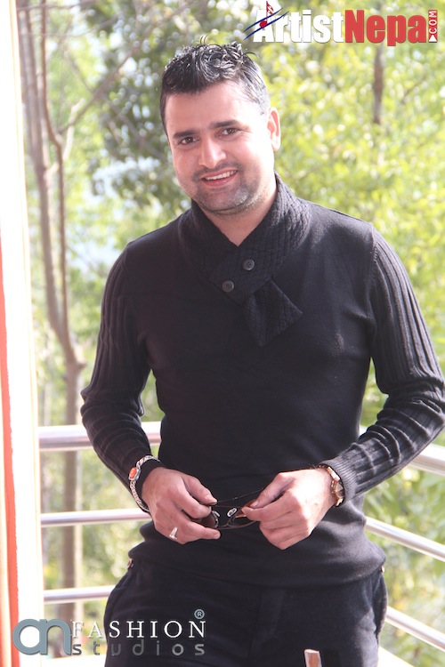 singer simant santosh